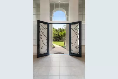 7800 Aspen Highlands Drive, Austin, TX 78746 - Photo 7