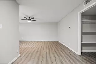 1240 Barton Hills Dr, Austin, TX 78704 - Photo 15