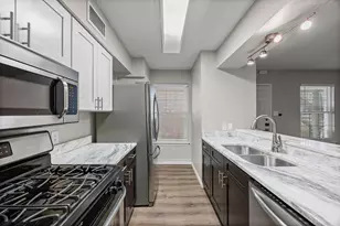 1240 Barton Hills Dr, Austin, TX 78704 - Photo 11