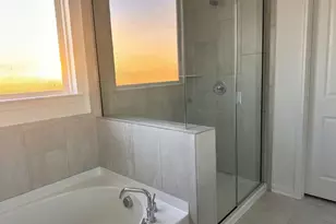 4002 Wynn Rd, Hutto, TX 78634 - Photo 19