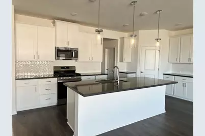 4002 Wynn Road, Hutto, TX 78634 - Photo 23