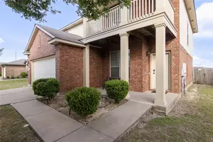 13524 Lyndon B Johnson St, Manor, TX 78653 - Photo 3
