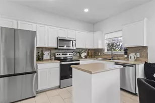 13524 Lyndon B Johnson St, Manor, TX 78653 - Photo 15