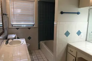 1020 Ellingson Ln, Austin, TX 78751 - Photo 11