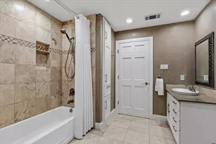 25207 Lakeview Dr, Spicewood, TX 78669 - Photo 19