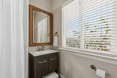 25207 Lake View Drive, Spicewood, TX 78669 - Photo 27