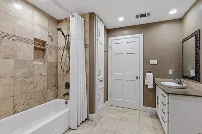 25207 Lake View Drive, Spicewood, TX 78669 - Photo 19