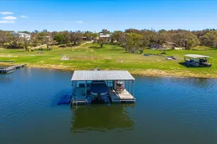 25207 Lakeview Dr, Spicewood, TX 78669 - Photo 3