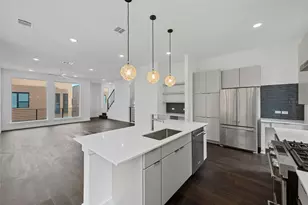 6821 Wolfcreek Pass, Austin, TX 78749 - Photo 11