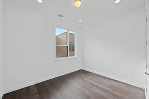 6821 Wolfcreek Pass, Austin, TX 78749 - Photo 19