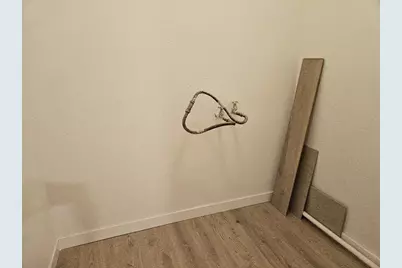 1511 W Mesa Park Drive, Round Rock, TX 78664 - Photo 17