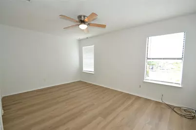 1202 Southport Drive #D, Austin, TX 78704 - Photo 17