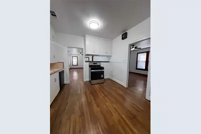 3710 Harmon Avenue, Austin, TX 78705 - Photo 11