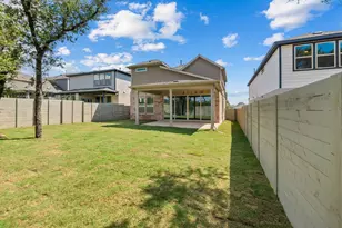 1812 Spg Mountain Cv, Georgetown, TX 78628 - Photo 19