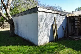 1206 Ruth Ave, Austin, TX 78757 - Photo 37