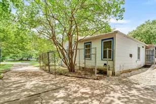 1206 Ruth Ave, Austin, TX 78757 - Photo 17