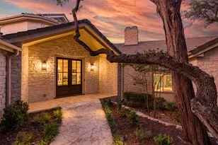 48 Tiburon Dr, The Hills, TX 78738 - Photo 5