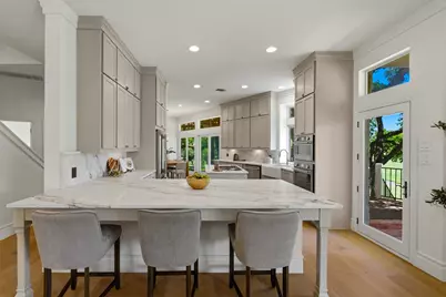 48 Tiburon Drive, The Hills, TX 78738 - Photo 9