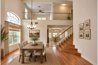 10712 Finsbury Drive, Austin, TX 78748 - Photo 9
