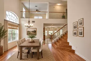 10712 Finsbury Dr, Austin, TX 78748 - Photo 9