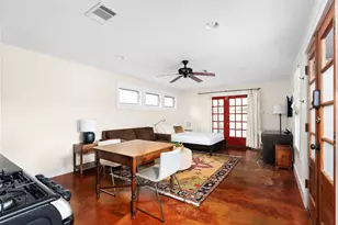 311 E 35th St, Austin, TX 78705 - Photo 19