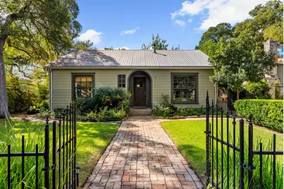 311 E 35th Street, Austin, TX 78705 - Photo 1
