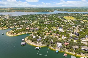 18401 Lakepoint Cir, Point Venture, TX 78645 - Photo 1