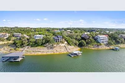 18401 Lakepoint Circle, Point Venture, TX 78645 - Photo 17