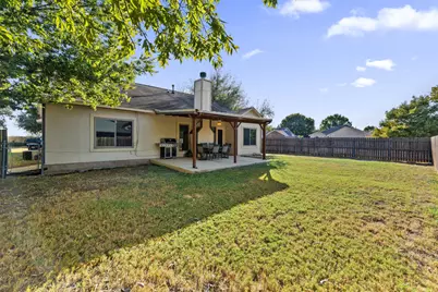 101 Bluejay Cove, Hutto, TX 78634 - Photo 33