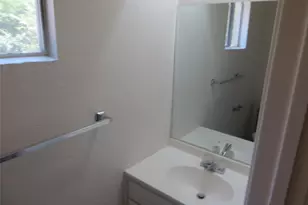 4511 W Village Ct, Austin, TX 78744 - Photo 5