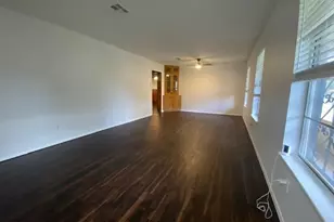605 E Kerr Street E, Burnet, TX 78611 - Photo 25