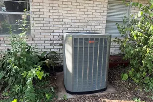 605 E Kerr Street E, Burnet, TX 78611 - Photo 27