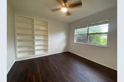 605 E Kerr Street E, Burnet, TX 78611 - Photo 15