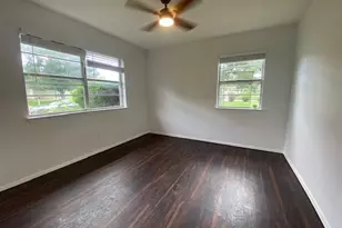 605 E Kerr Street E, Burnet, TX 78611 - Photo 15