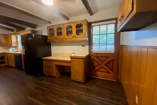 605 E Kerr Street E, Burnet, TX 78611 - Photo 19