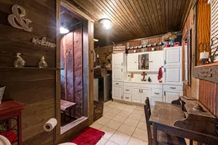 609 W Leon St, Llano, TX 78643 - Photo 23