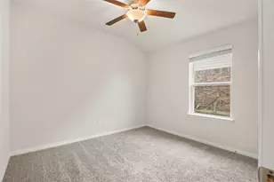 105 Saviano Rd, Hutto, TX 78634 - Photo 11