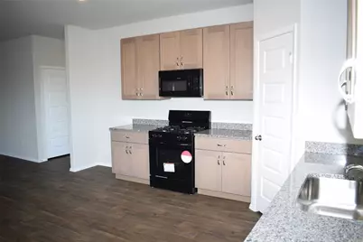 11608 Murano Drive, Austin, TX 78747 - Photo 7