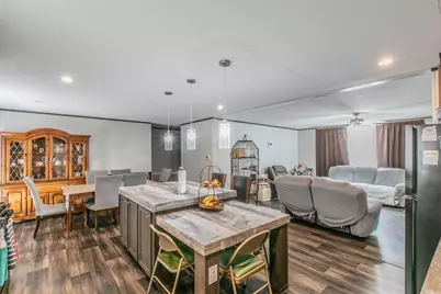 329 W Brook Street, Bartlett, TX 76511 - Photo 9