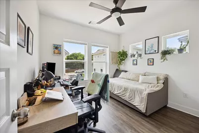 5006 Baker Street #B, Austin, TX 78721 - Photo 13