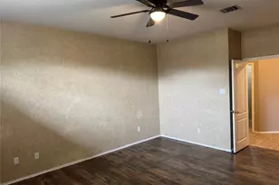 8724 Barrow Glen Loop, Austin, TX 78749 - Photo 15