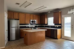 8724 Barrow Glen Loop, Austin, TX 78749 - Photo 5