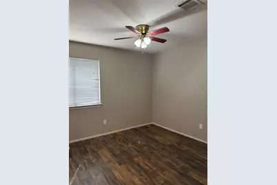 8724 Barrow Glen Loop, Austin, TX 78749 - Photo 9