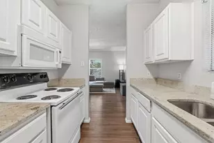 12166 Metric Blvd, Austin, TX 78758 - Photo 9