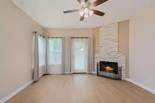 11404 Murchison St, Manor, TX 78653 - Photo 7