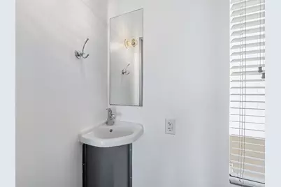 4801 S Congress Avenue #D4, Austin, TX 78745 - Photo 5