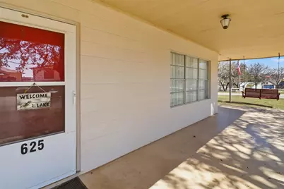 625 Deep Cove Drive, Marble Falls, TX 78654 - Photo 5