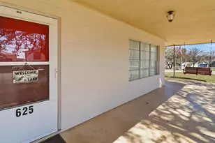 625 Deep Cove Dr, Marble Falls, TX 78654 - Photo 5
