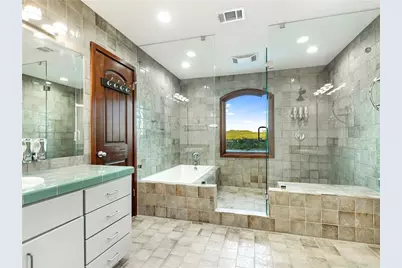 17904 Crystal Cove, Jonestown, TX 78645 - Photo 15