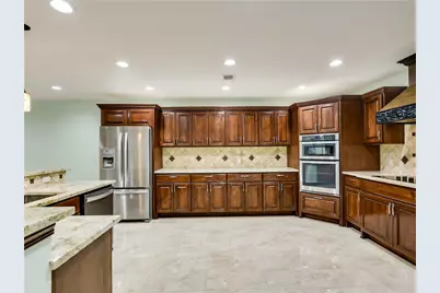 17904 Crystal Cove, Jonestown, TX 78645 - Photo 11